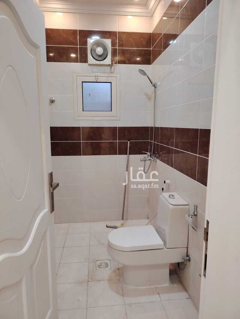 4 bedroom apartment in Al Yaqout, Jeddah 5