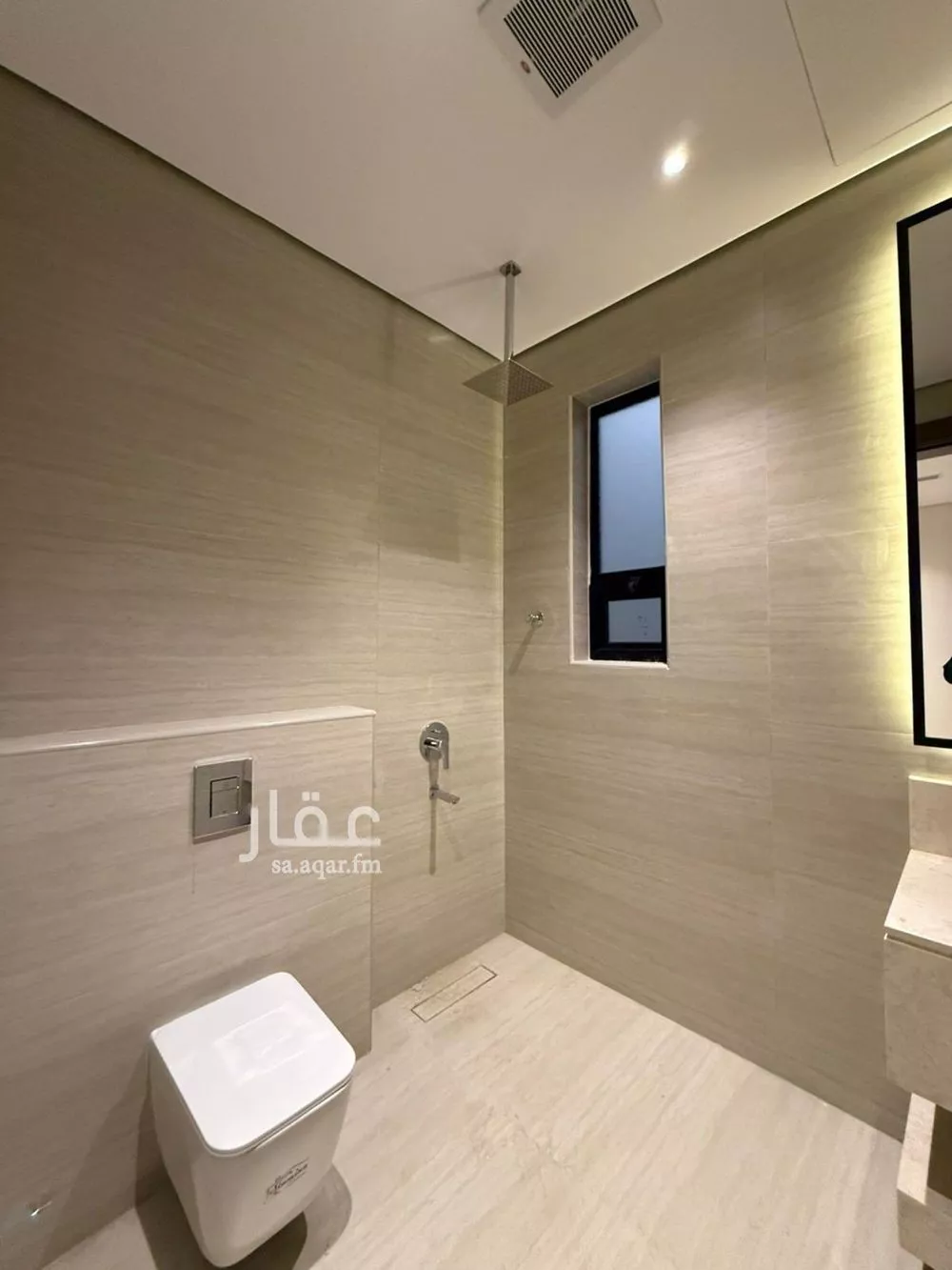 6 bedroom villa in Al Mahdiyyah 17