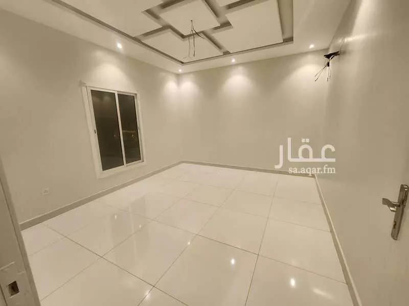 شقة 5 غرف في الواحة 6