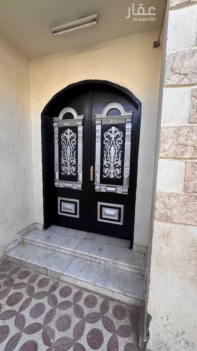 4 bedroom floor in Ad Dar Al Baida 4