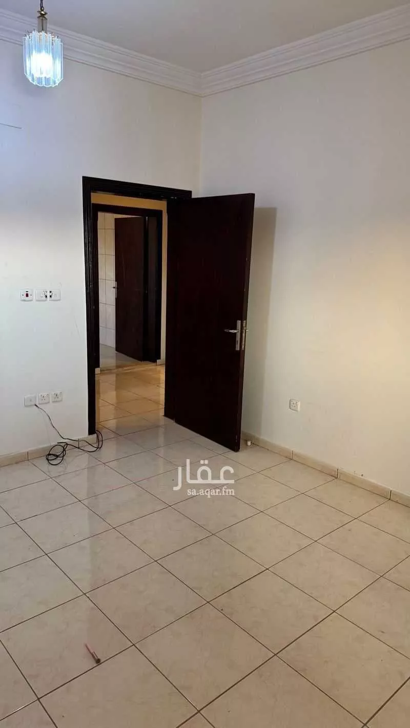 شقة 3 غرف في الصفا 18
