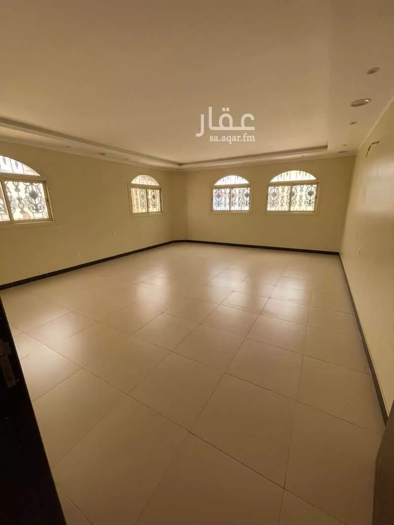 5 bedroom floor in Badr 6