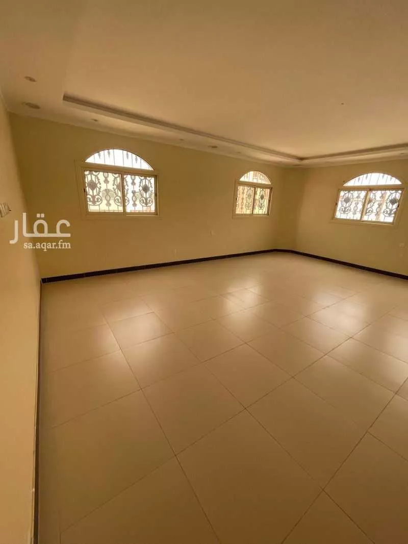5 bedroom floor in Badr 7
