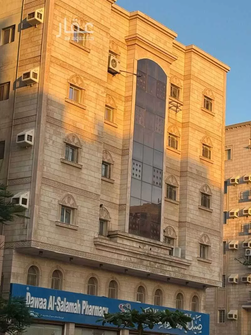 715 sqm building in Al Marwa 3