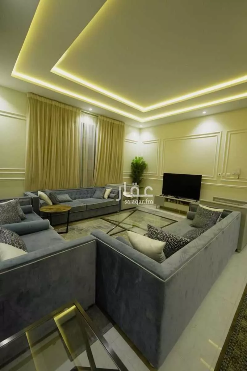 5 bedroom villa in Al Aridh 6