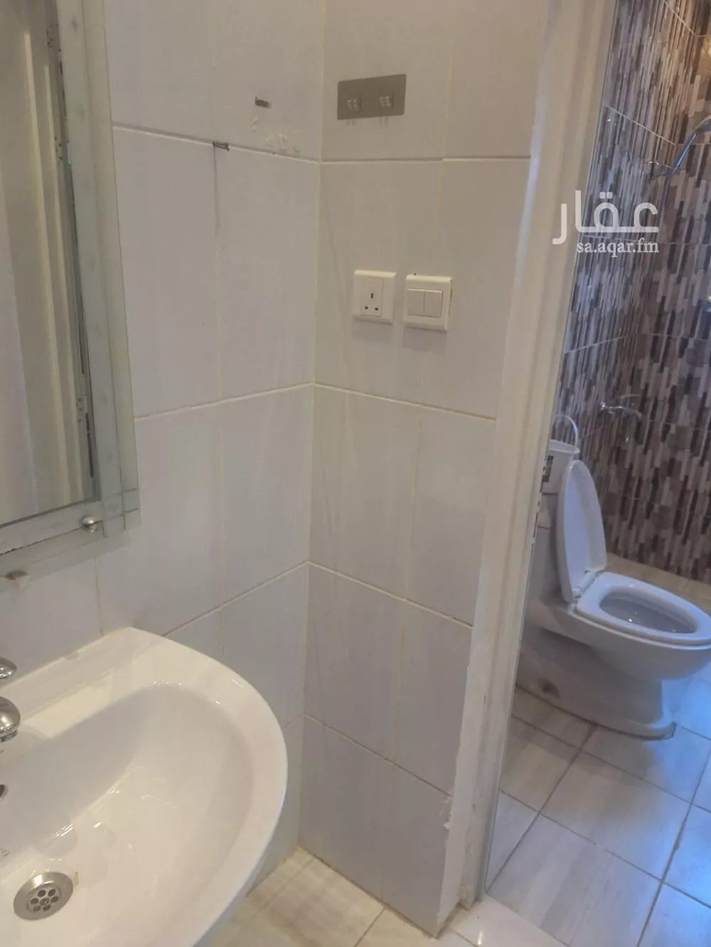 3 bedroom floor in Al Aridh 7