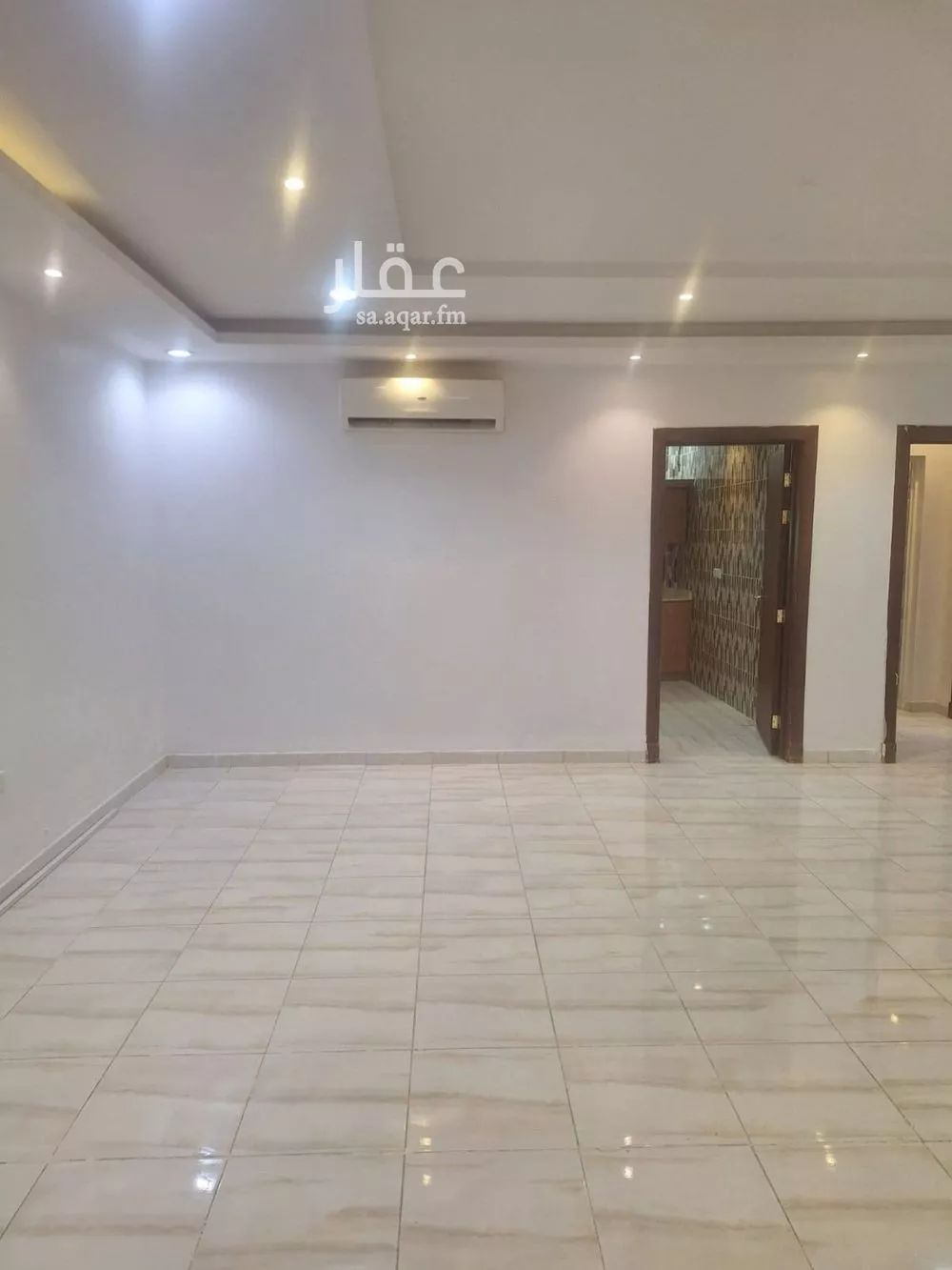 3 bedroom floor in Al Aridh 9
