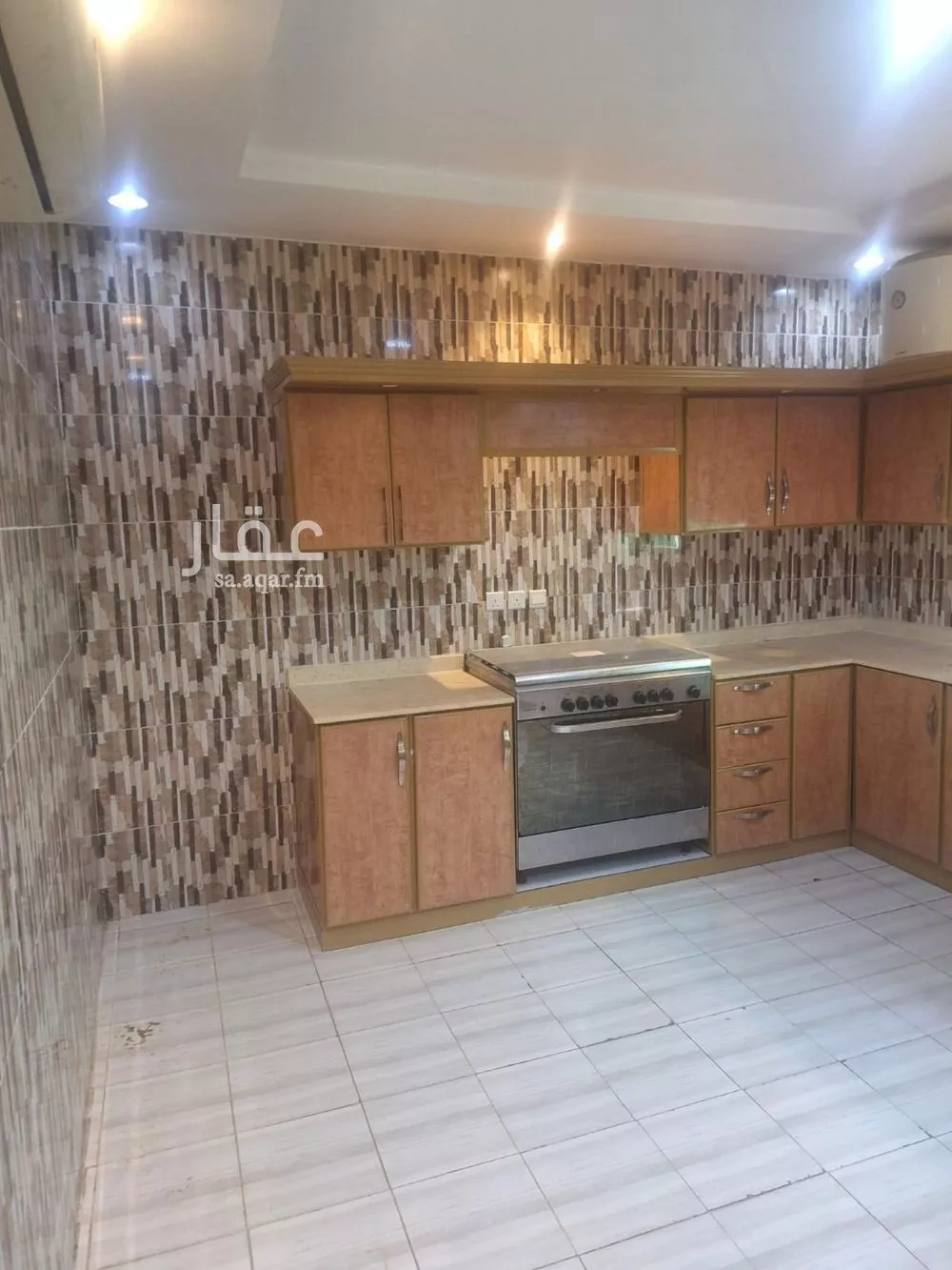 3 bedroom floor in Al Aridh 11