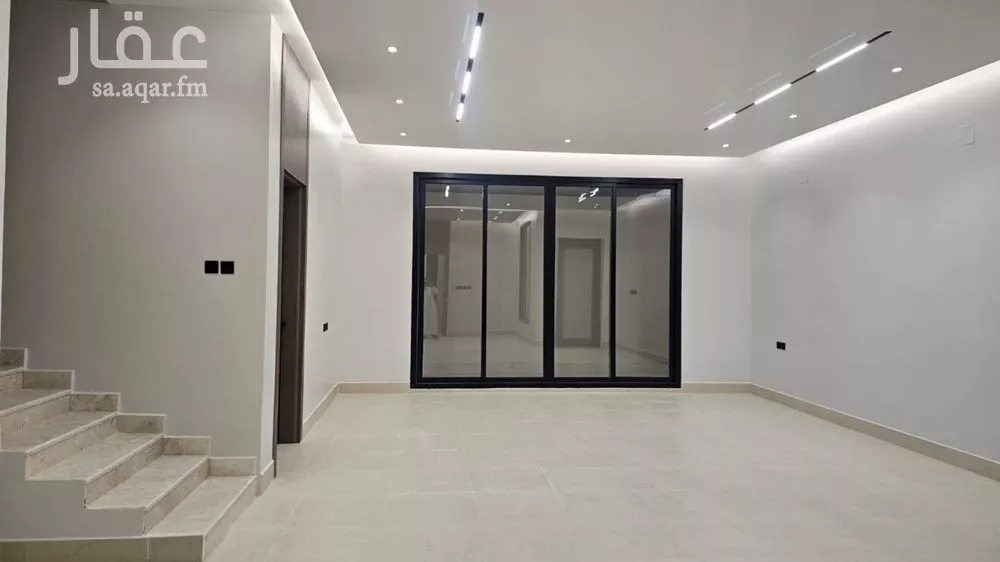 5 bedroom villa in Al Farouq 14
