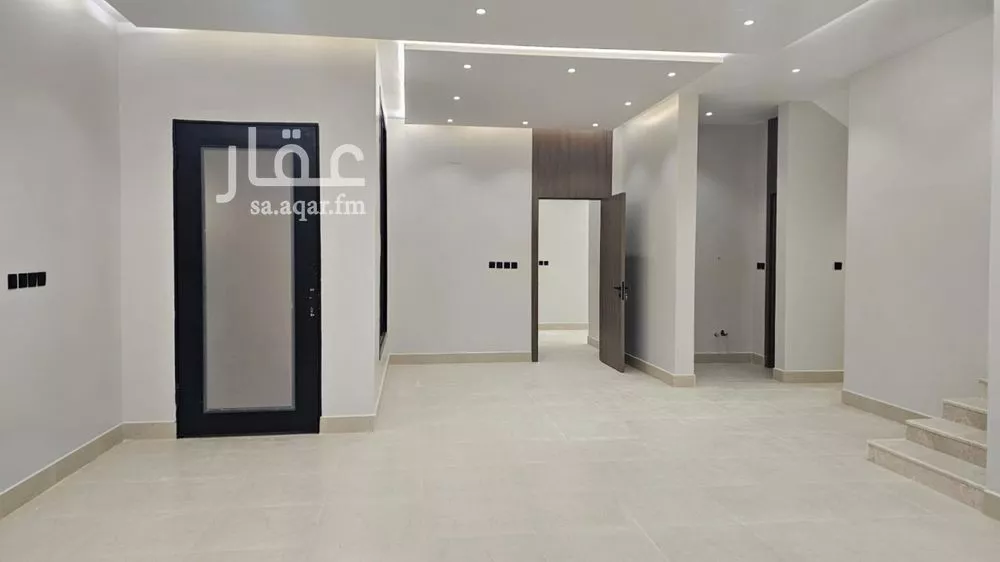 5 bedroom villa in Al Farouq 17