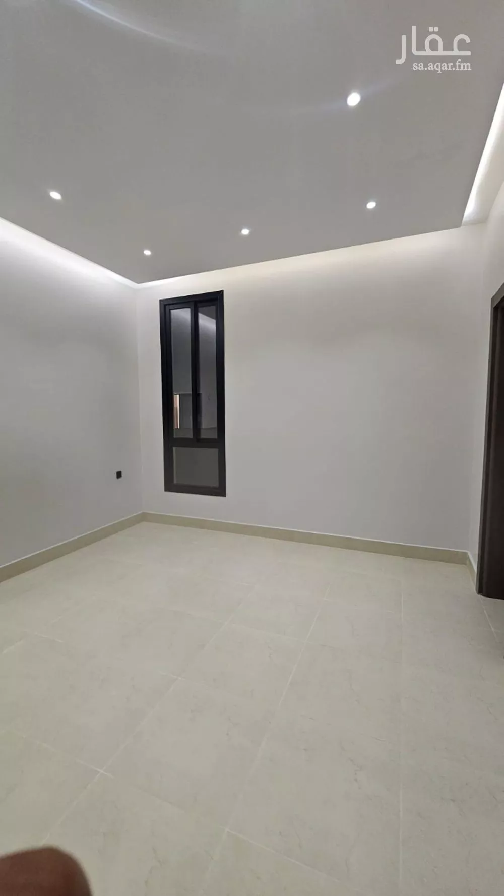 5 bedroom villa in Al Farouq 4
