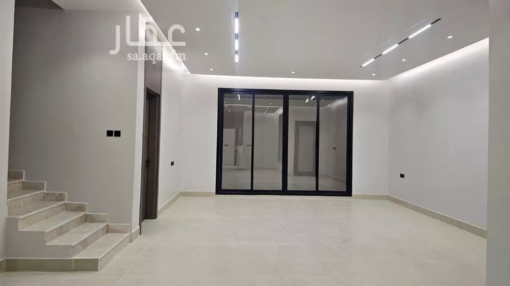 5 bedroom villa in Al Farouq 6