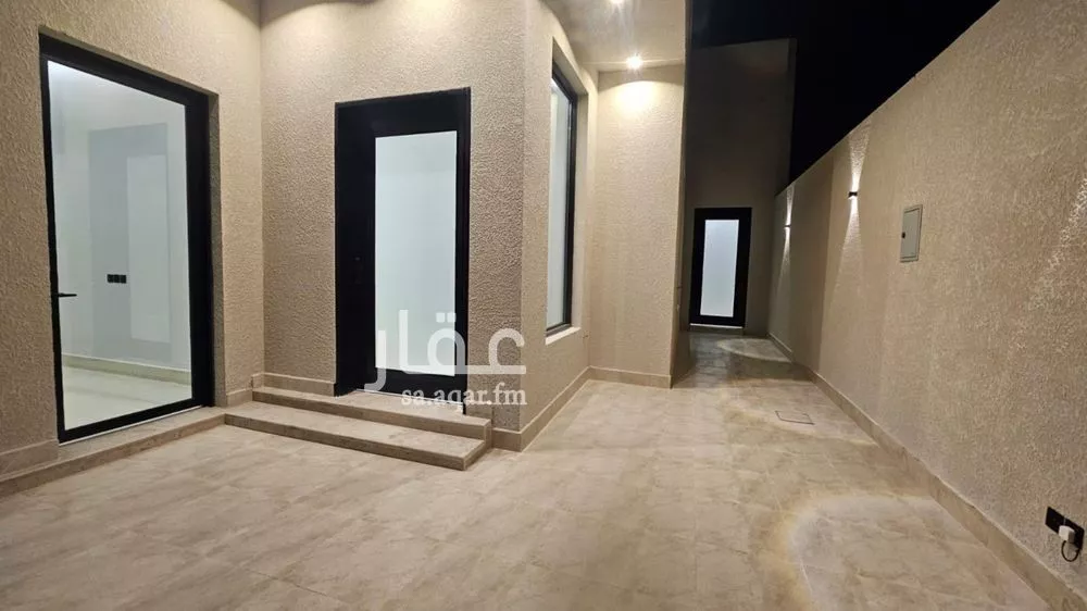 5 bedroom villa in Al Farouq 7
