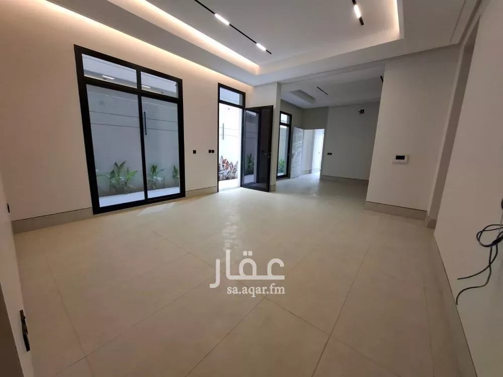 شقة 4 غرف في الرمال 6