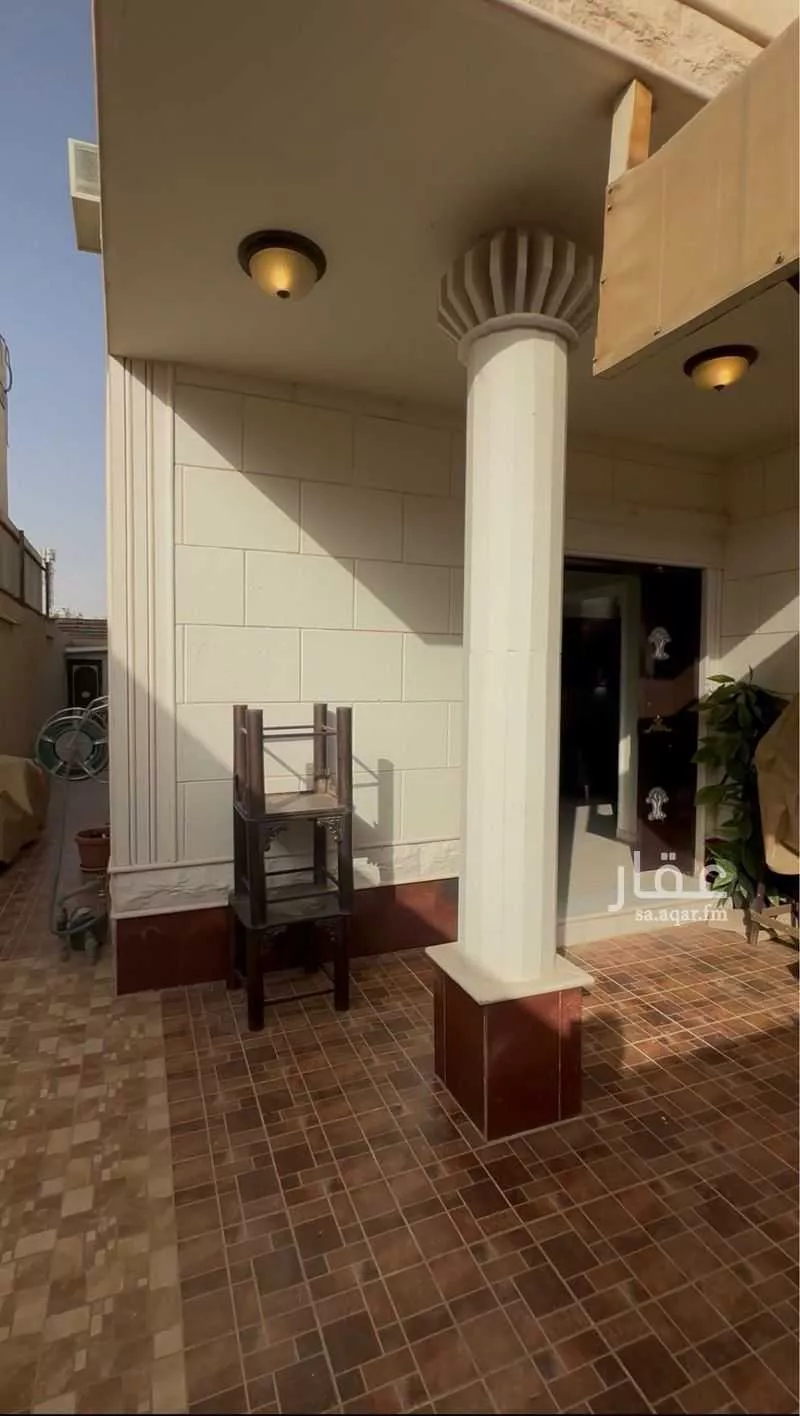 4 bedroom villa in Ishbiliyah 8