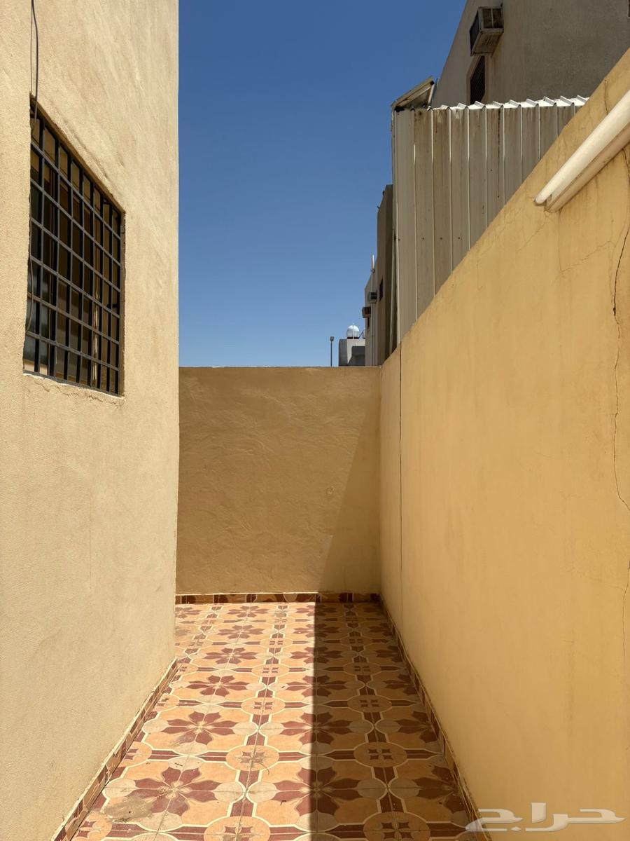 5 bedroom apartment in Al Difa, Madinah 43