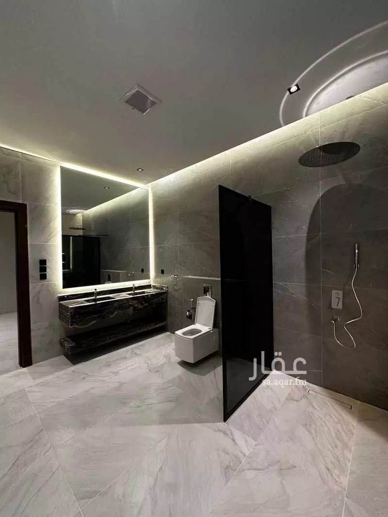 6 bedroom villa in Al Malqa 14