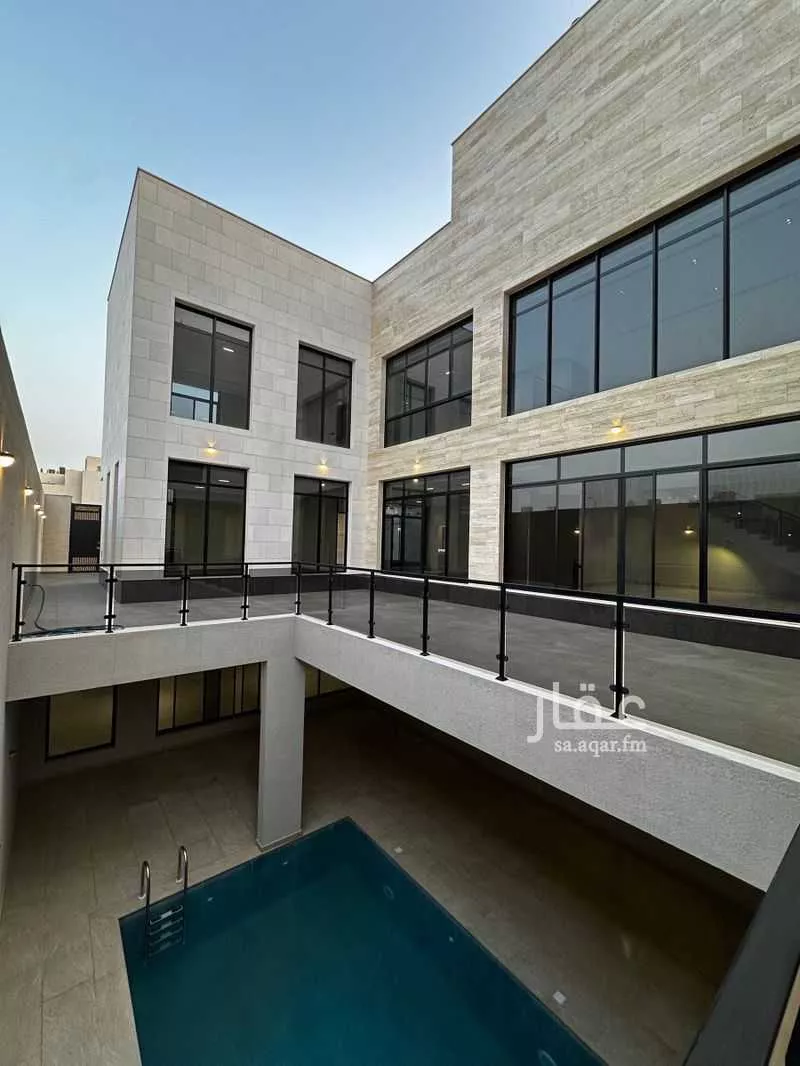 6 bedroom villa in Al Malqa 3