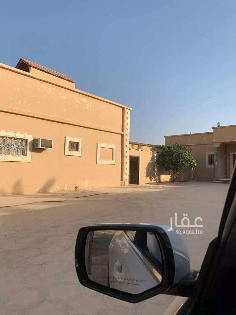 فيلا 7 غرف في هيت 12