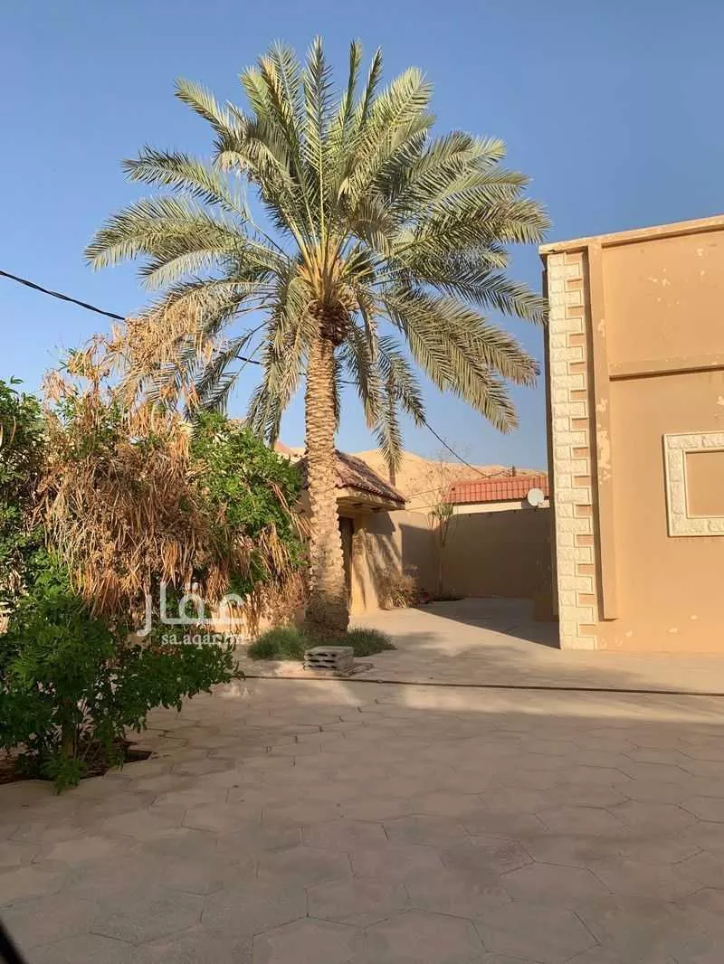 فيلا 7 غرف في هيت 9