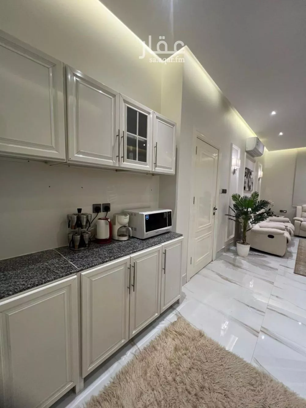 3 bedroom apartment in Al Narjis 5