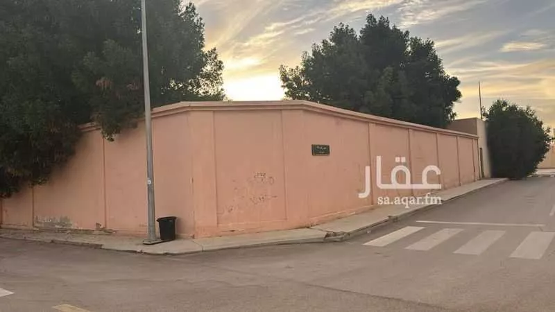 562 sqm land in Badr 11