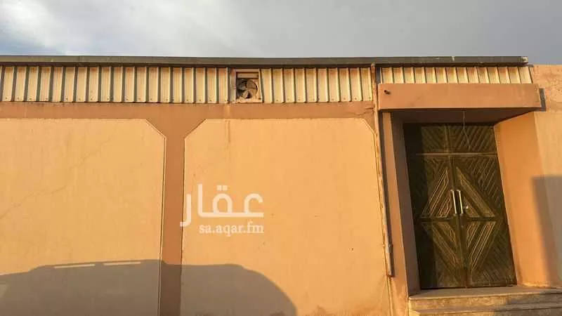 562 sqm land in Badr 4
