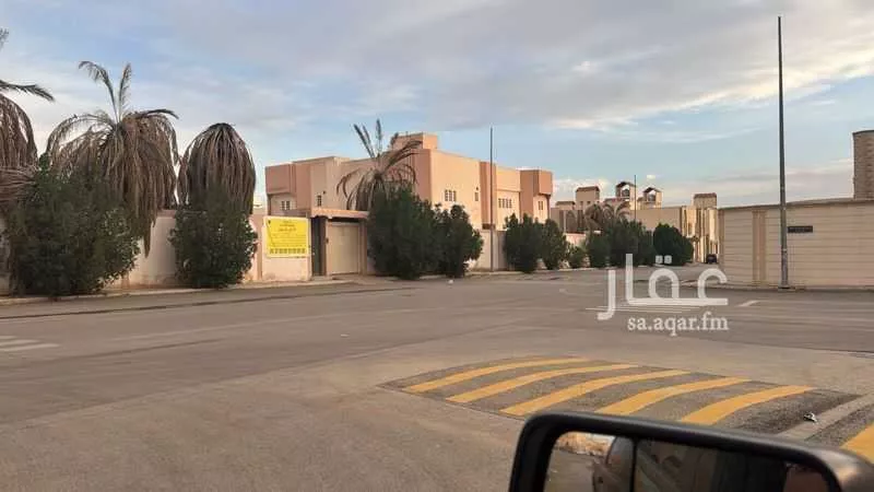 562 sqm land in Badr 10
