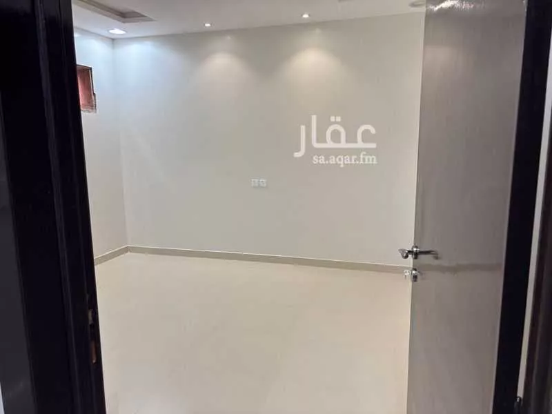 شقة 4 غرف في طويق 2