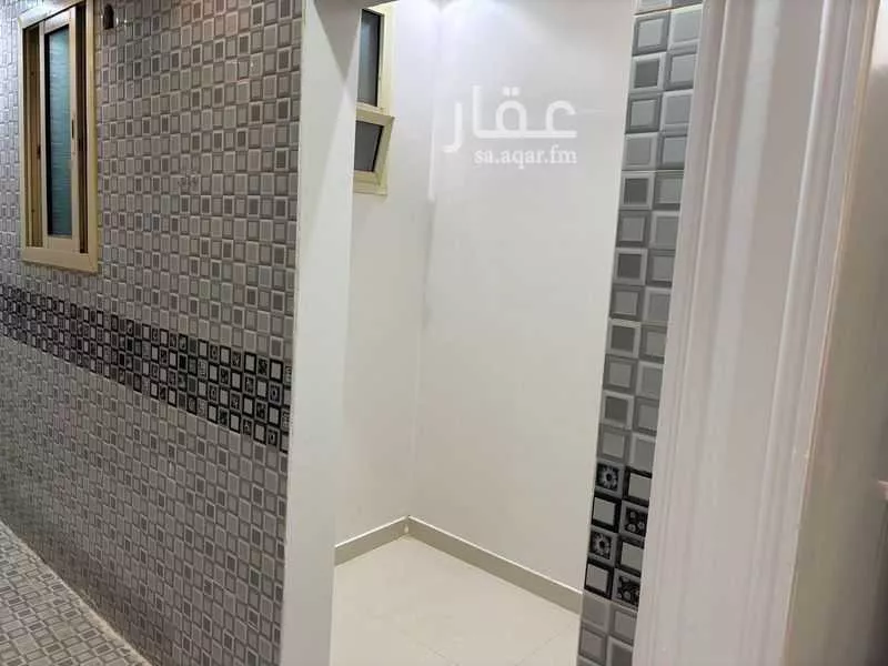 شقة 4 غرف في طويق 7