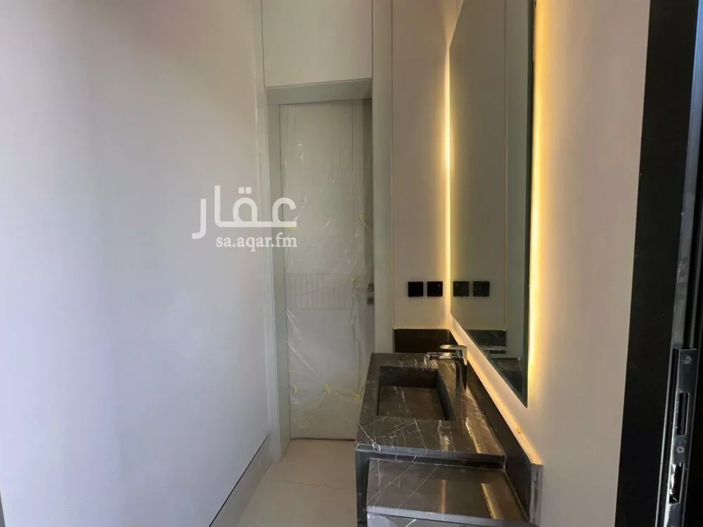 4 bedroom floor in Al Rimal 8