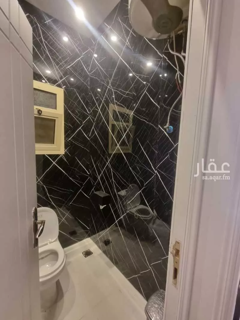 332 sqm land in Al Aridh 7