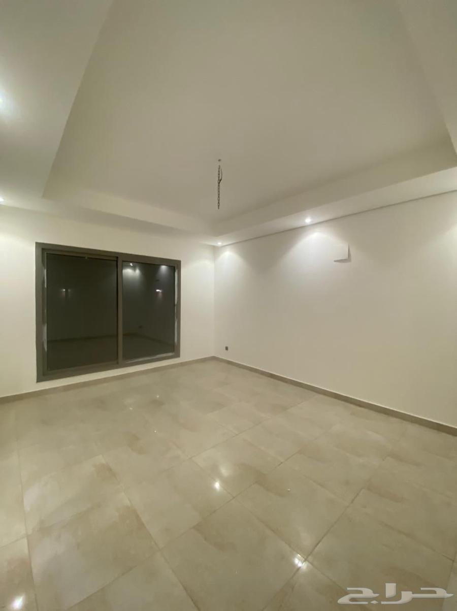6 bedroom villa in Al Narjis 2