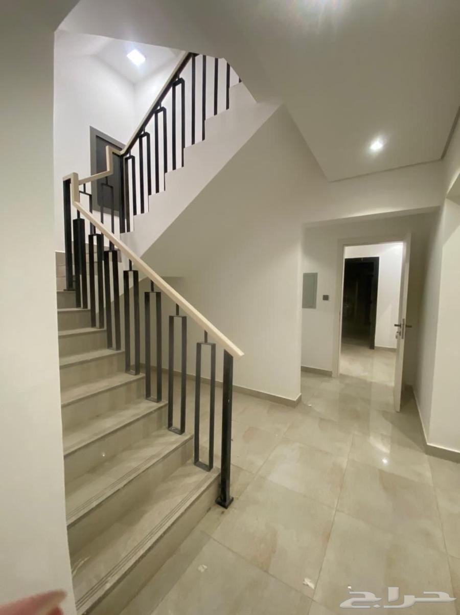 6 bedroom villa in Al Narjis 6