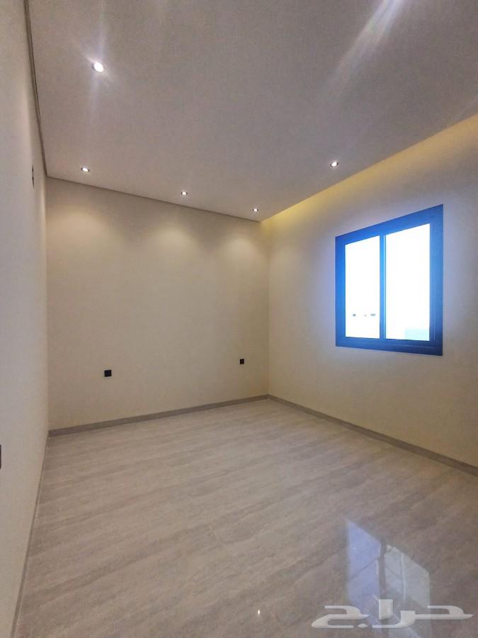 5 bedroom villa in Al Maizilah 3