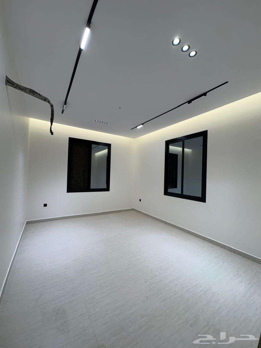 5 bedroom apartment in Al Difa 2