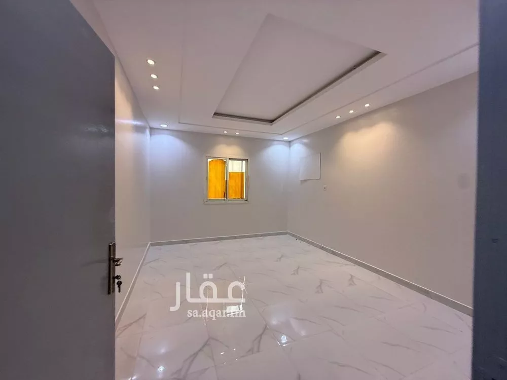 3 bedroom floor in Al Munsiyah 11