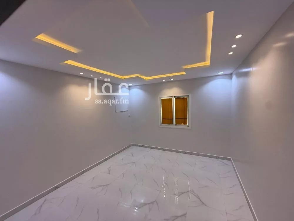 3 bedroom floor in Al Munsiyah 12