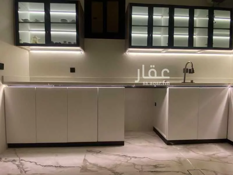 شقة 3 غرف في العارض 8