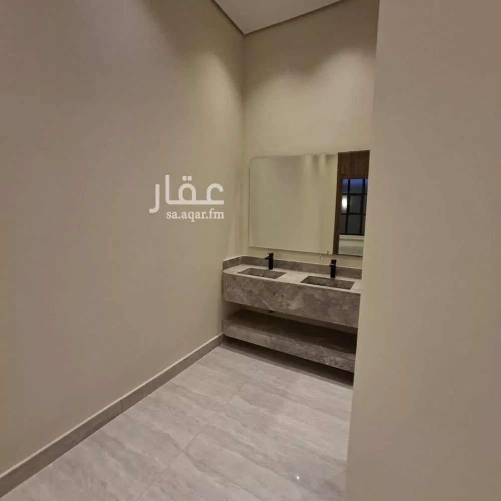 4 bedroom floor in Ash Sharq 4