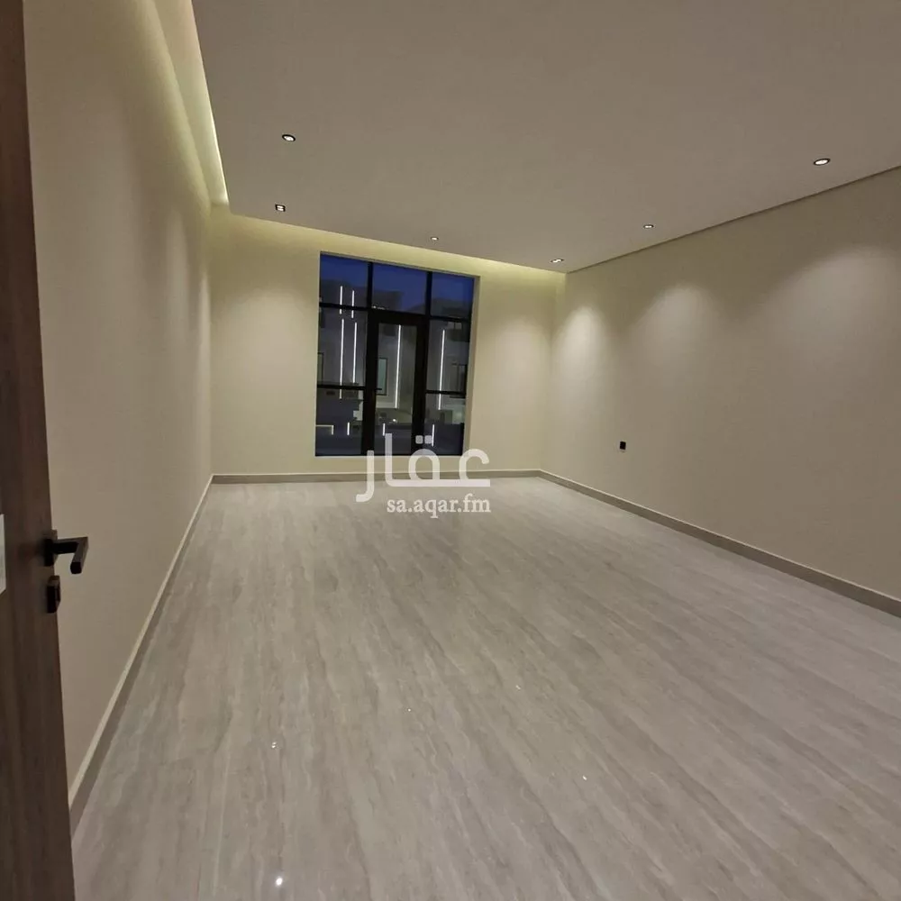 4 bedroom floor in Ash Sharq 6