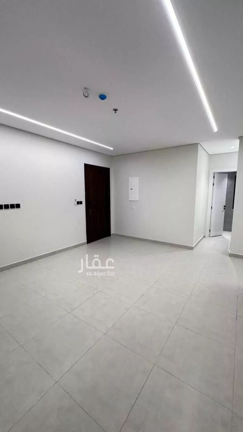 شقة 3 غرف في البحر 13