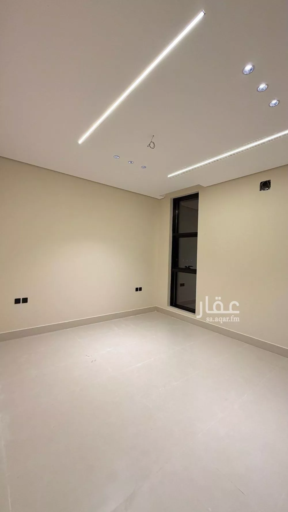8 bedroom villa in Al Fanar 5