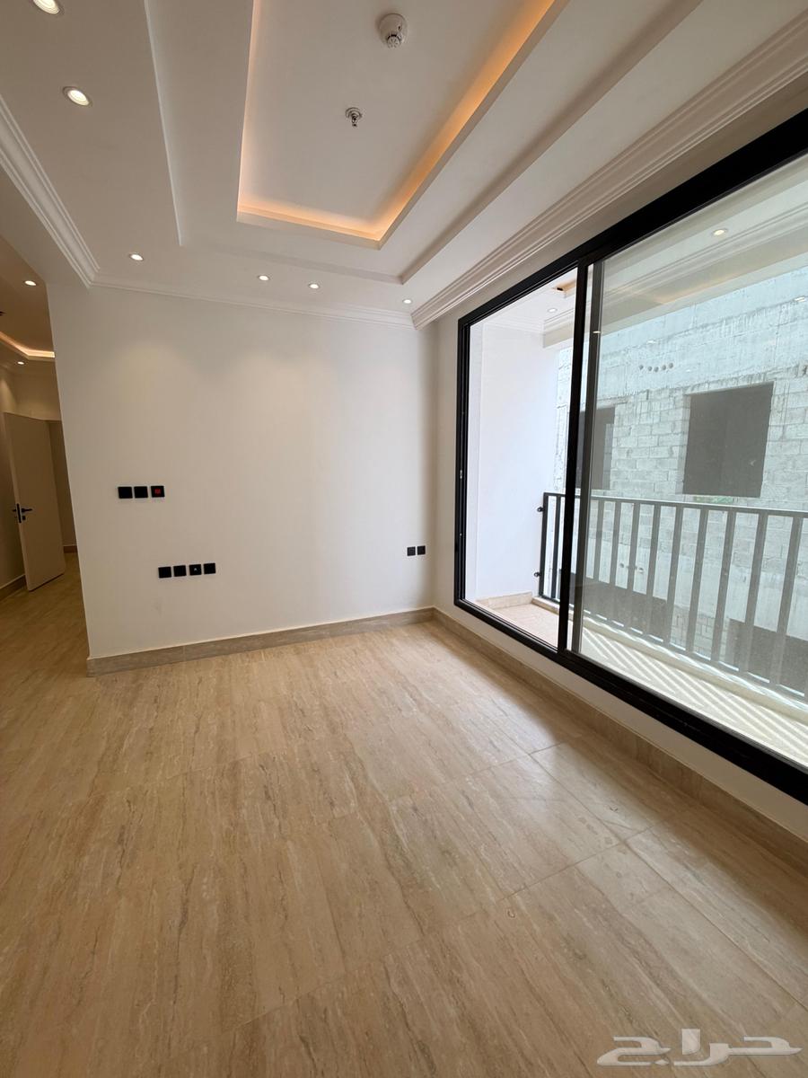 4 bedroom apartment in Al Qadisiyah 11