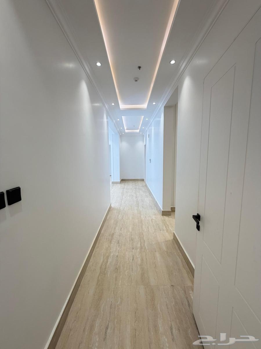 4 bedroom apartment in Al Qadisiyah 18