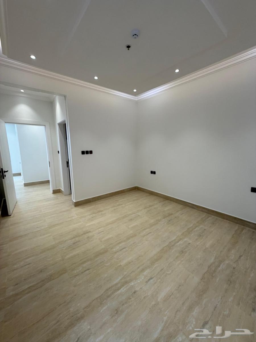 4 bedroom apartment in Al Qadisiyah 3