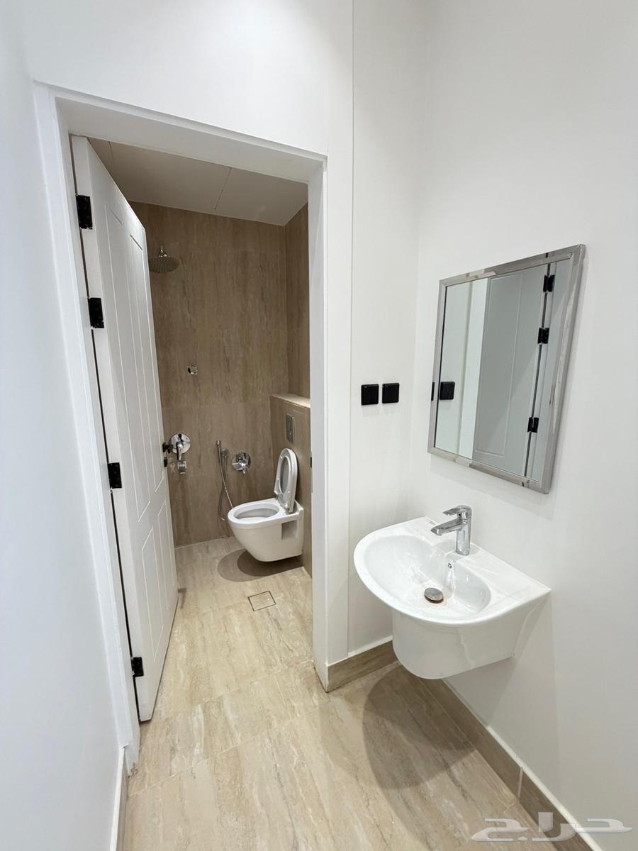 4 bedroom apartment in Al Qadisiyah 10