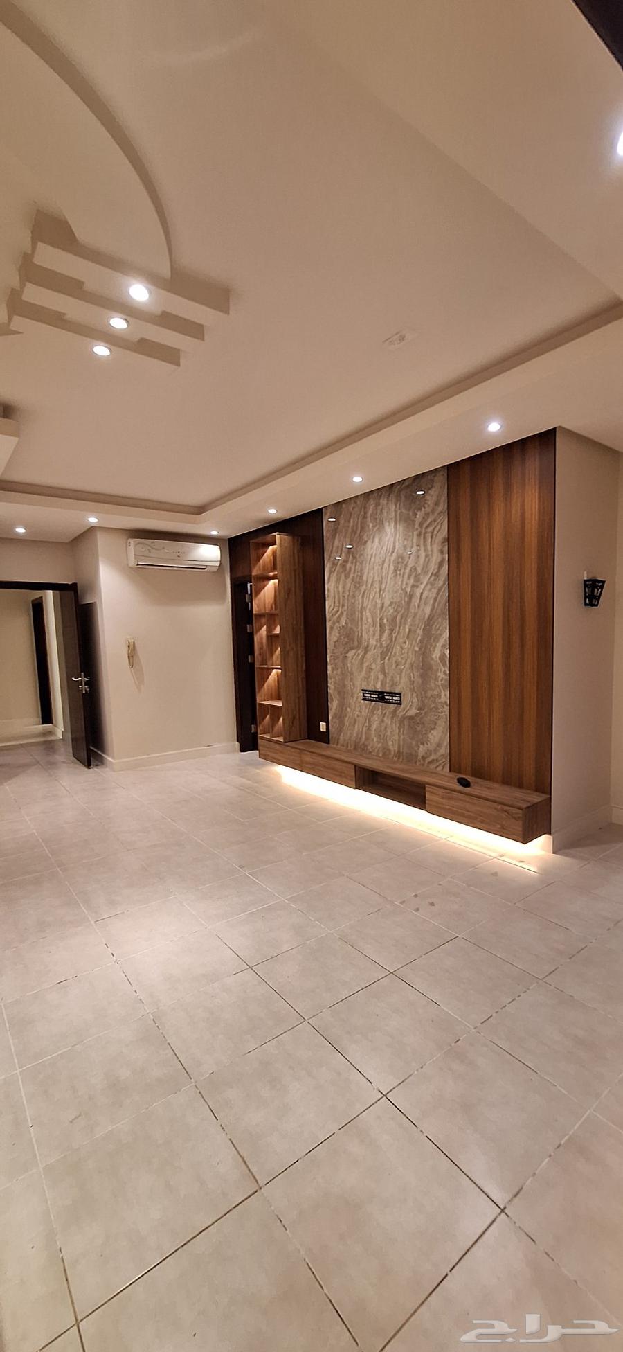 7 bedroom apartment in Al Marwa 2