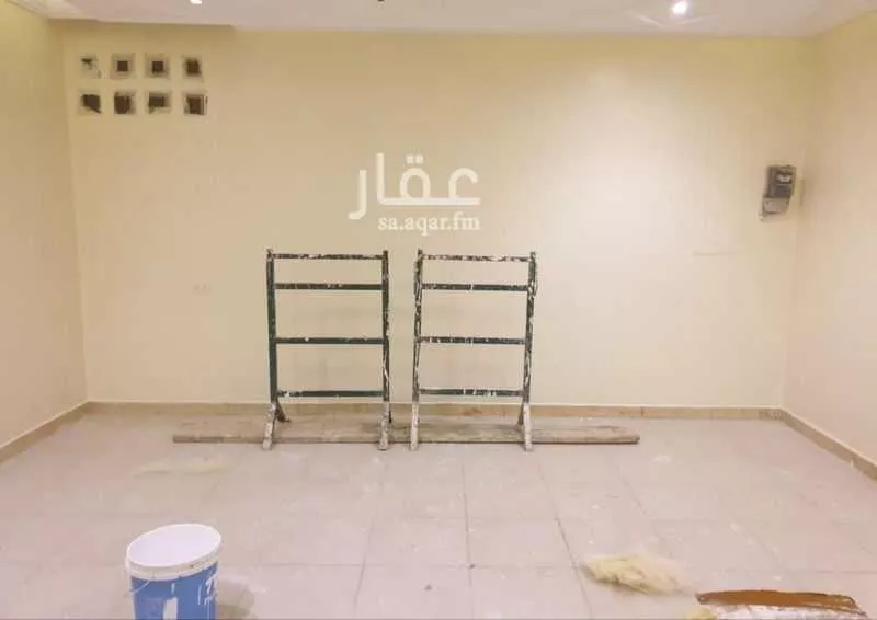 3 bedroom apartment in Al Rabwa 9