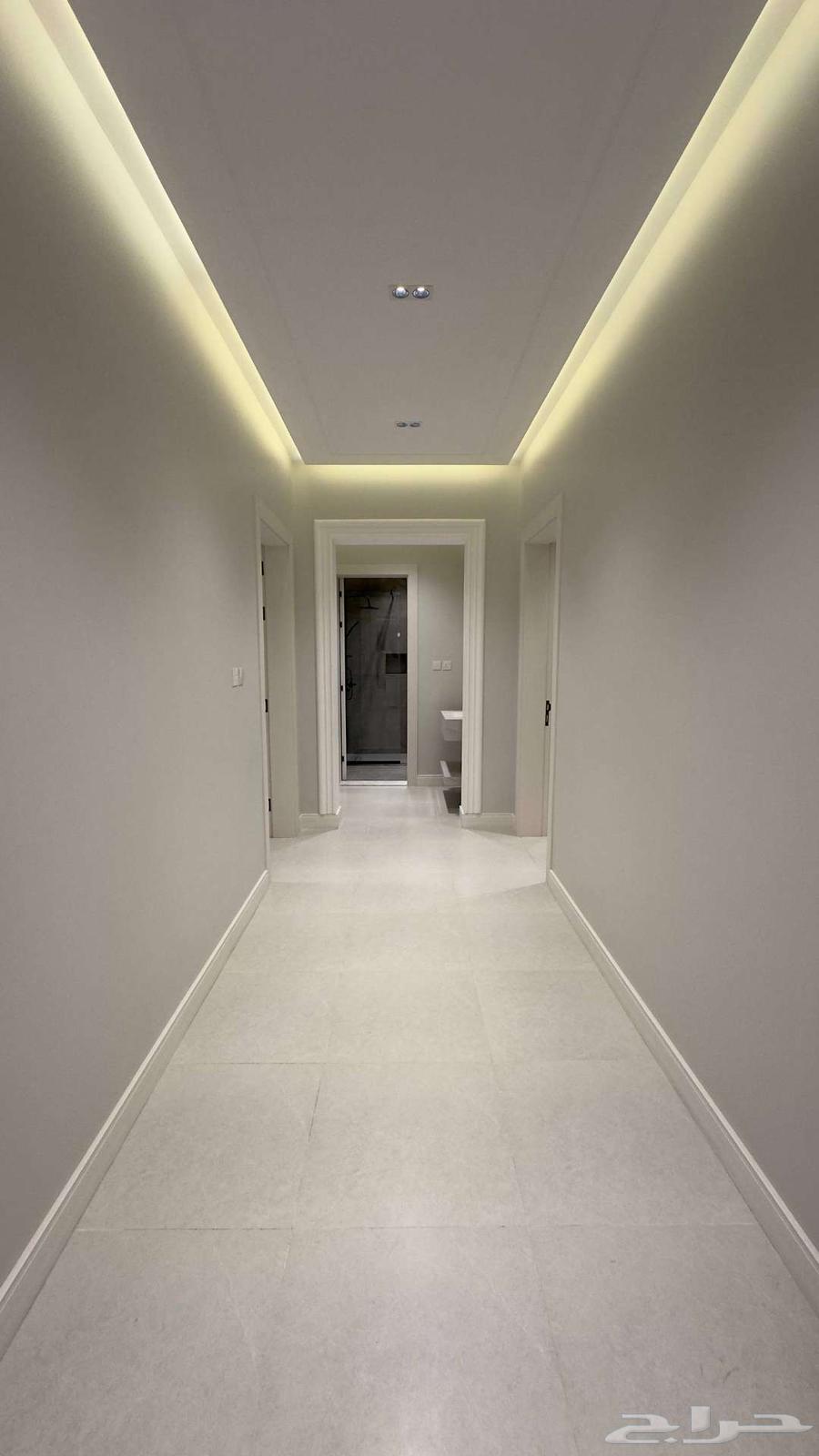 6 bedroom apartment in King Fahd 16